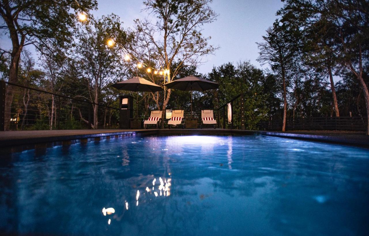Villa Lakeside South At Live Oak Lake à Bellmead Extérieur photo